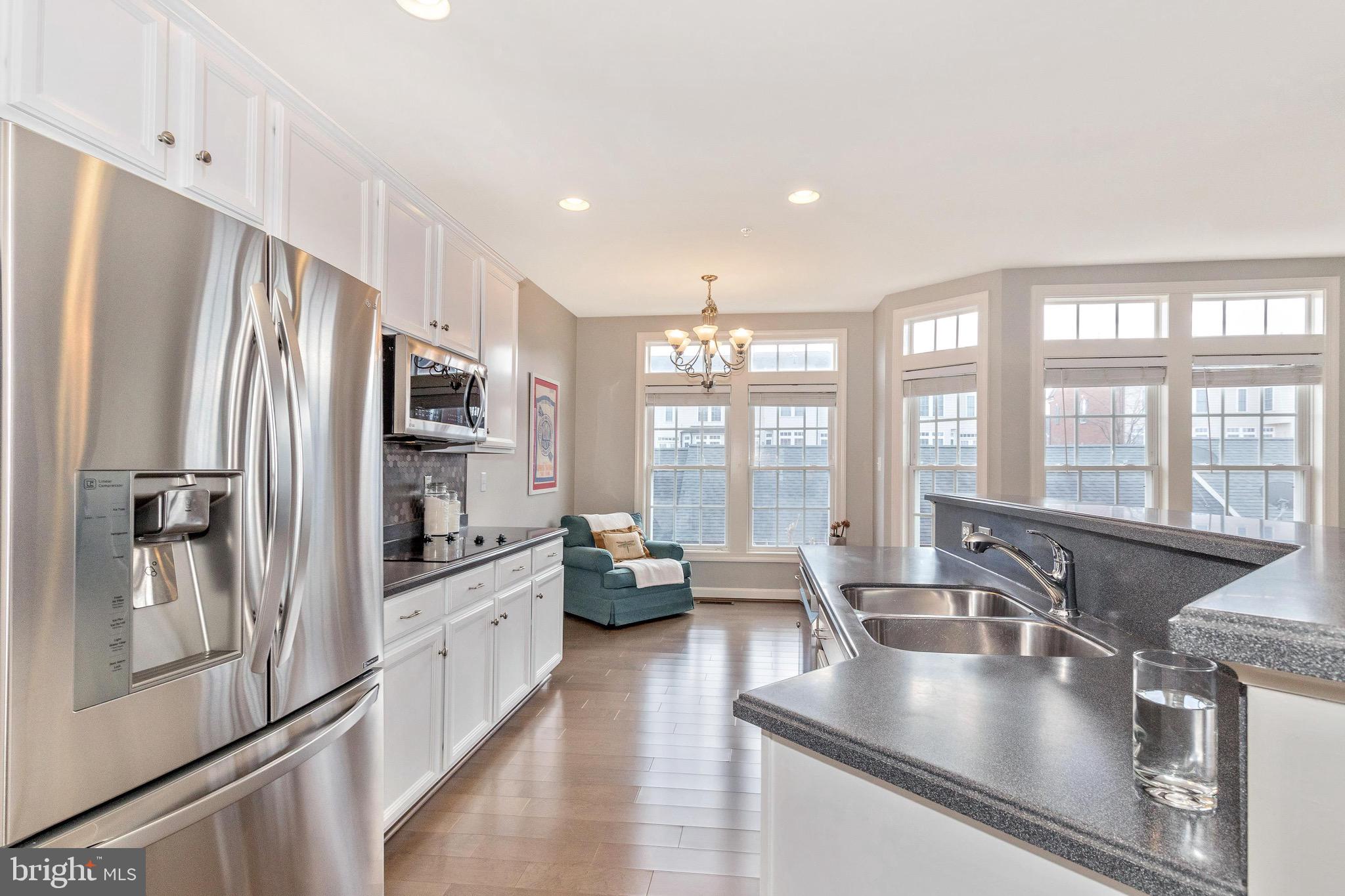3908 Addison Woods Road Frederick, MD 21704 - Photo 17 of 44 Beautiful, Bright Kitchen w/ Double Wall Ovens