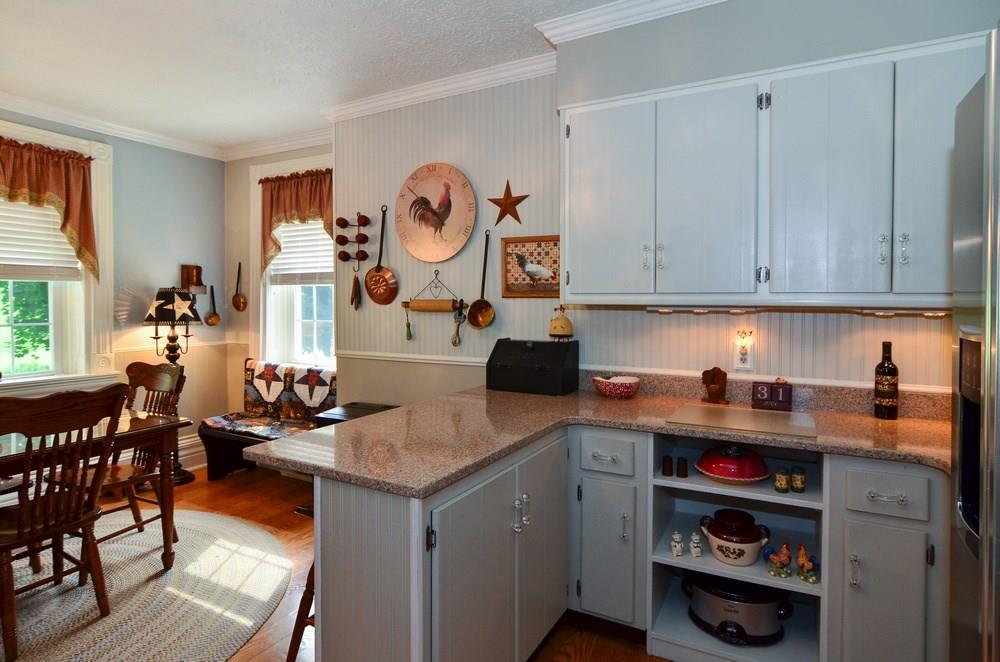 374 Rehoboth Church Road Perryopolis, PA 15473 - Photo 4 of 24