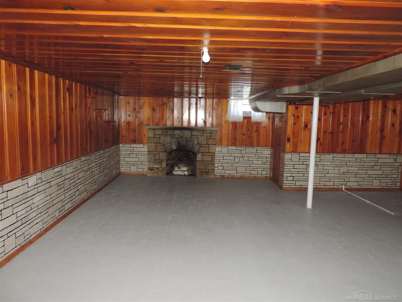 35746 Utica Road Clinton Township, MI 48035 - Photo 17 of 22