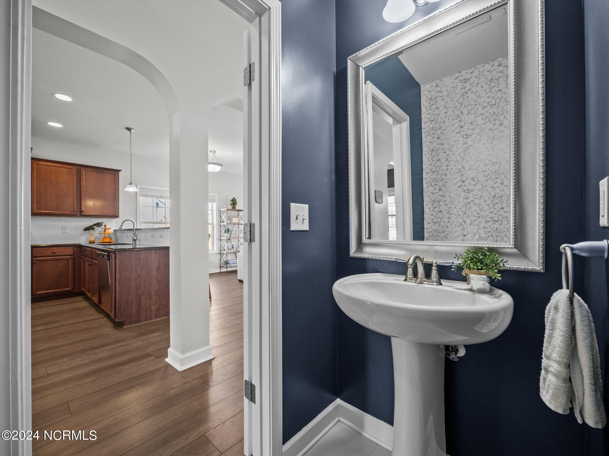509 Romper Road Sneads Ferry, NC 28460 - Photo 15 of 42 1/2 Bath - AKA Bath # 4
