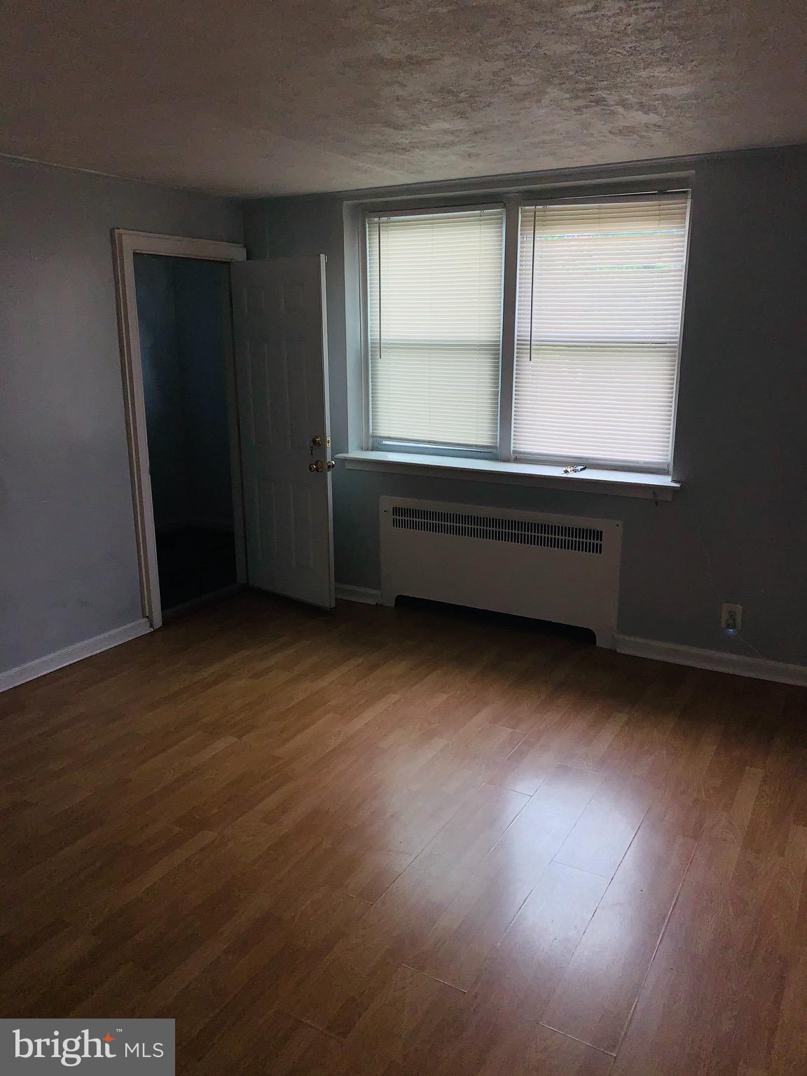 229 Wingate Road Upper Darby, PA 19082 - Photo 3 of 22 UNIT 1 LIVING ROOM