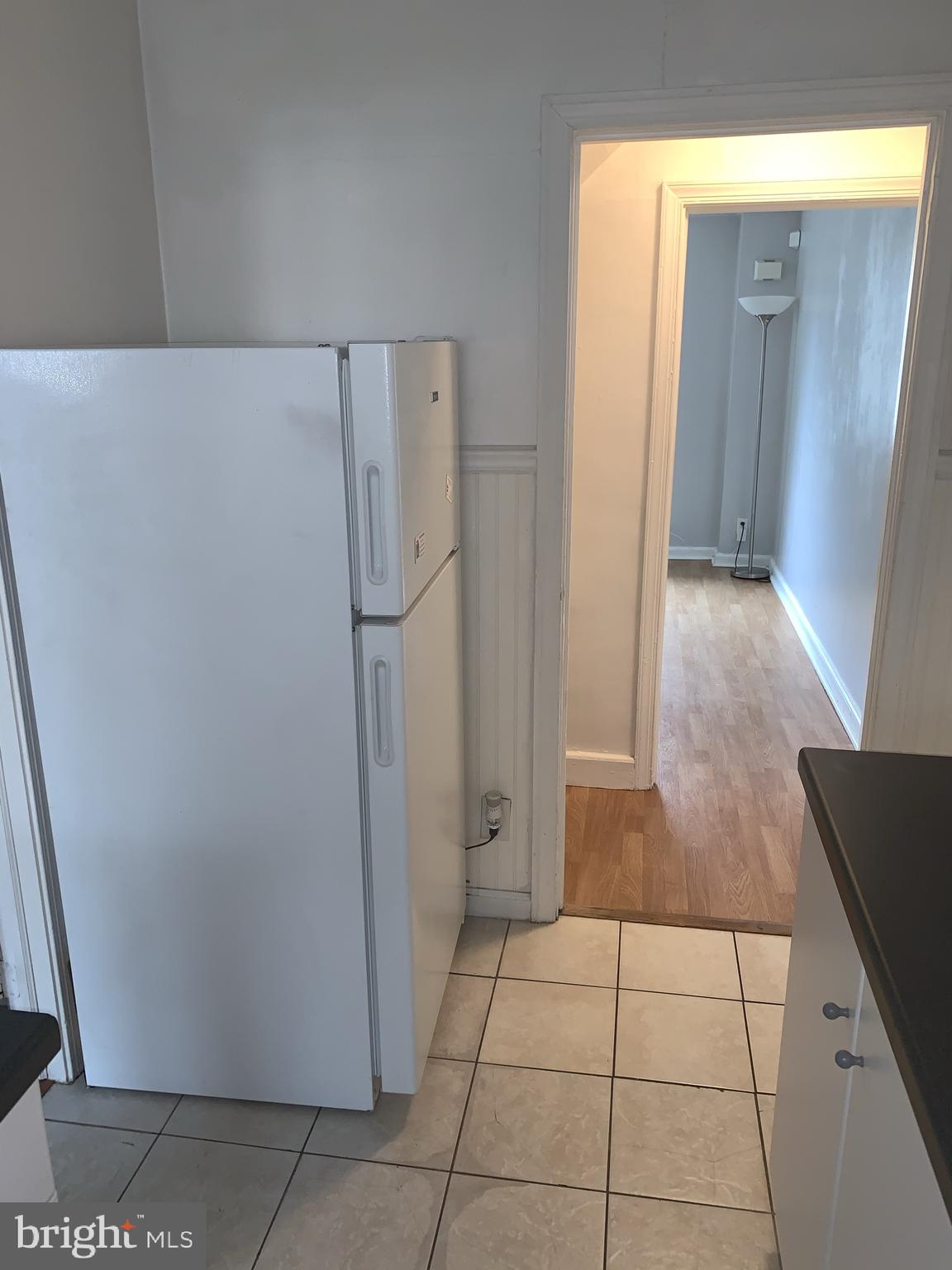 229 Wingate Road Upper Darby, PA 19082 - Photo 6 of 22 UNIT 1 KITCHEN