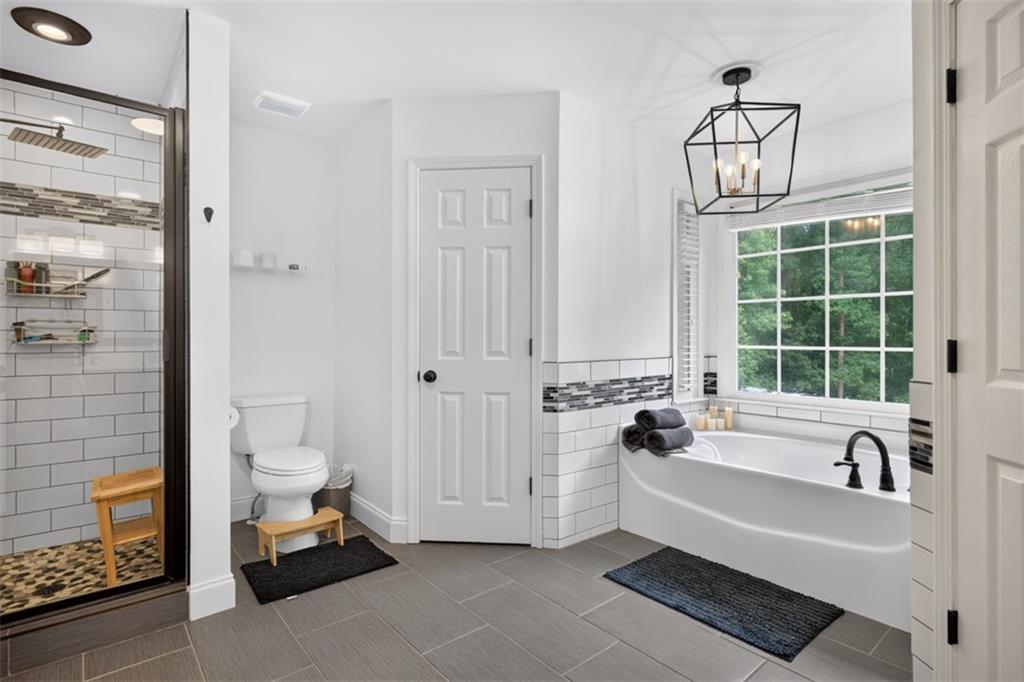 5659 Lakeshore Road Buford, GA 30518 - Photo 37 of 80