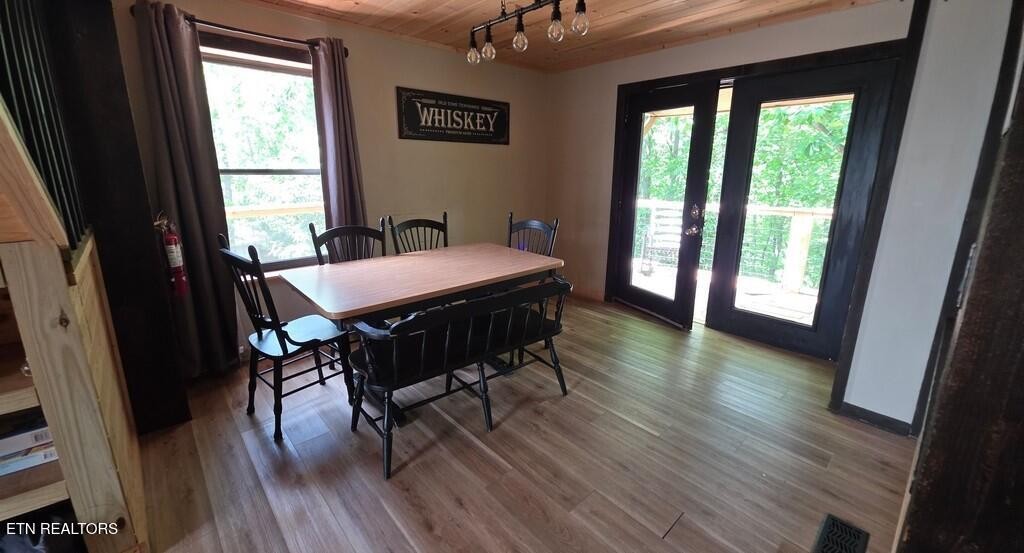3073 Engle Town Road Sevierville, TN 37862 - Photo 9 of 21 Gallery Image 9