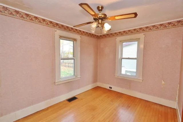 $159,900 | 71 Dillingham Street, Bangor, ME 04401