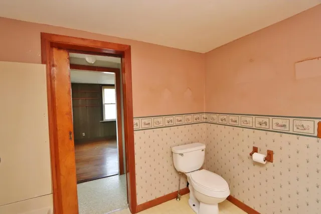 $159,900 | 71 Dillingham Street, Bangor, ME 04401