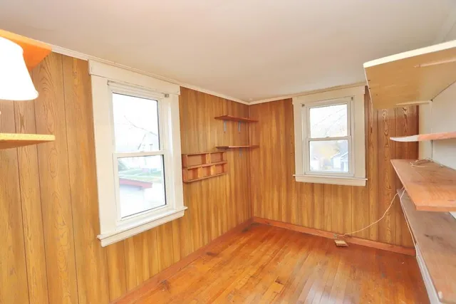 $159,900 | 71 Dillingham Street, Bangor, ME 04401