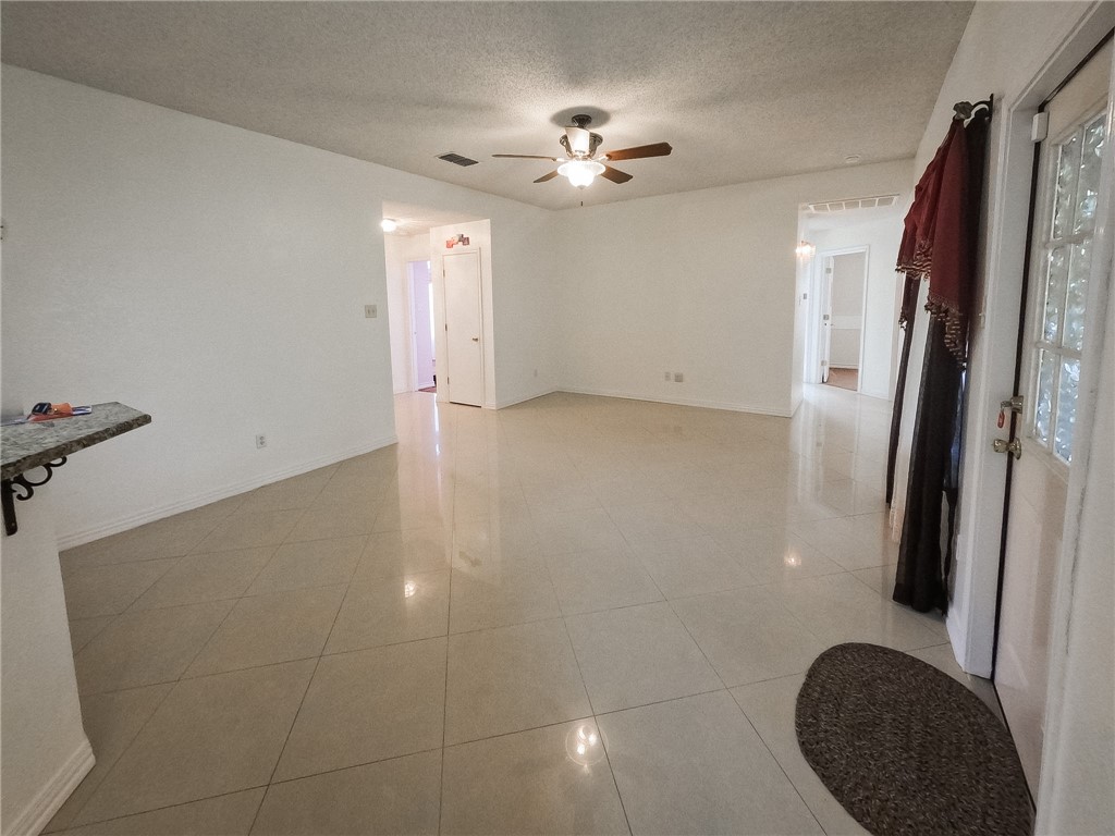 2237 Sunset Cliffs Drive Ingleside, TX 78362 - Photo 5 of 34