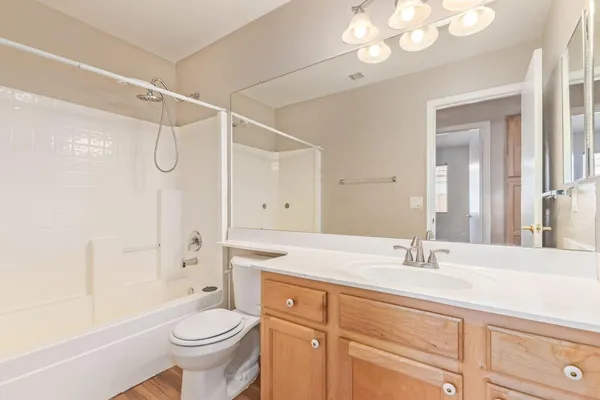 $1,995 | 13949 North 133rd Drive, Surprise, AZ 85379