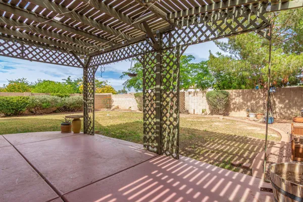 $1,995 | 13949 North 133rd Drive, Surprise, AZ 85379