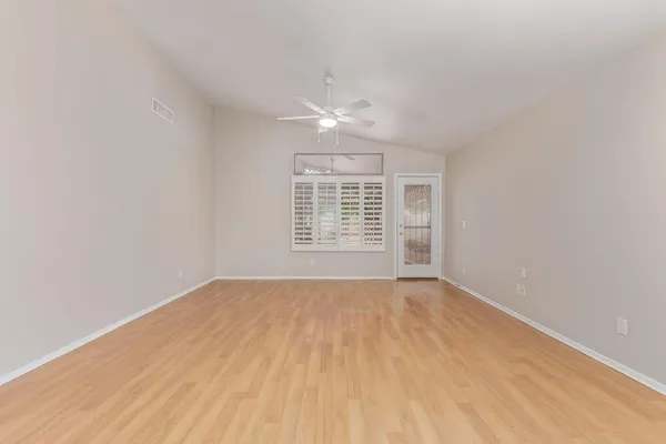 $1,995 | 13949 North 133rd Drive, Surprise, AZ 85379