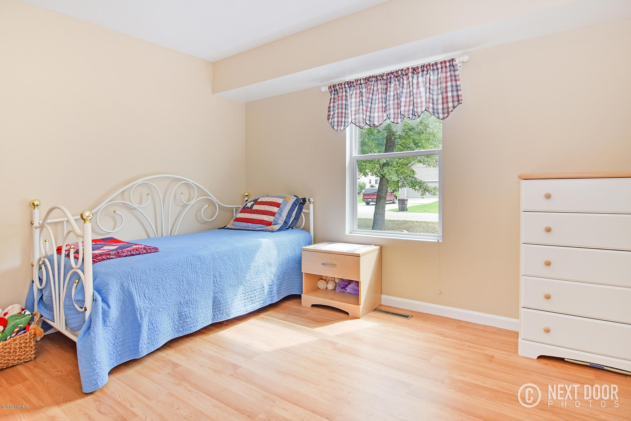 1445 Maple Ridge Street Muskegon, MI 49445 - Photo 17 of 31 DSC_0694