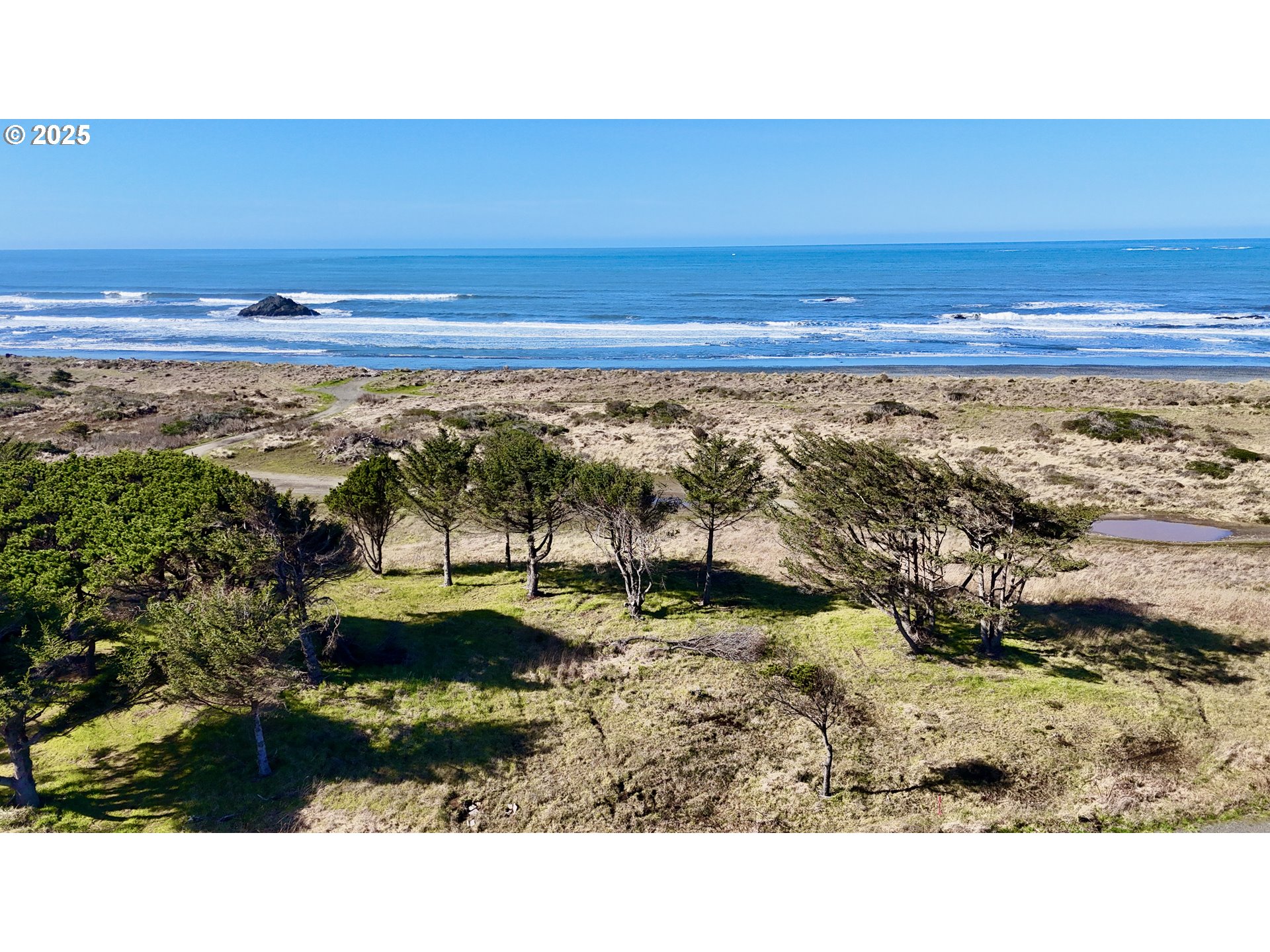 Old Coast Road Gold Beach, OR 97444 - Photo 2 of 26 a view of ocean view with beach