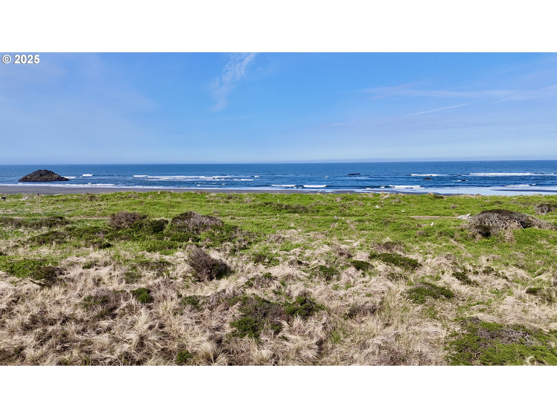 Old Coast Road Gold Beach, OR 97444 - Photo 7 of 26 a open area with view of nearby