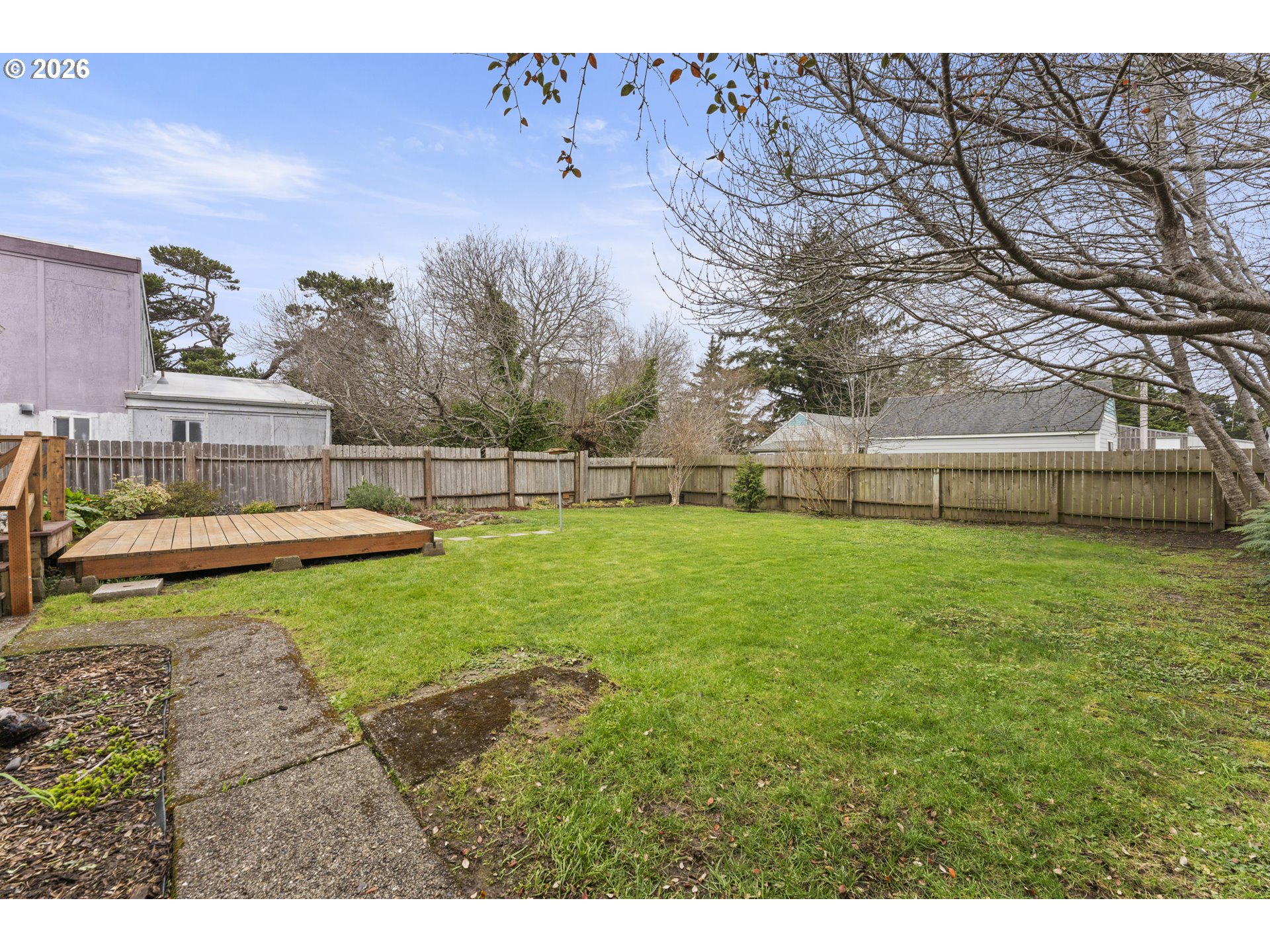 1055 Baltimore Avenue Southeast Bandon, OR 97411 - Photo 25 of 36