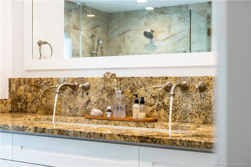 3713 Southeast Matanzas Street Stuart, FL 34996 - Photo 29 of 53 a view of a window