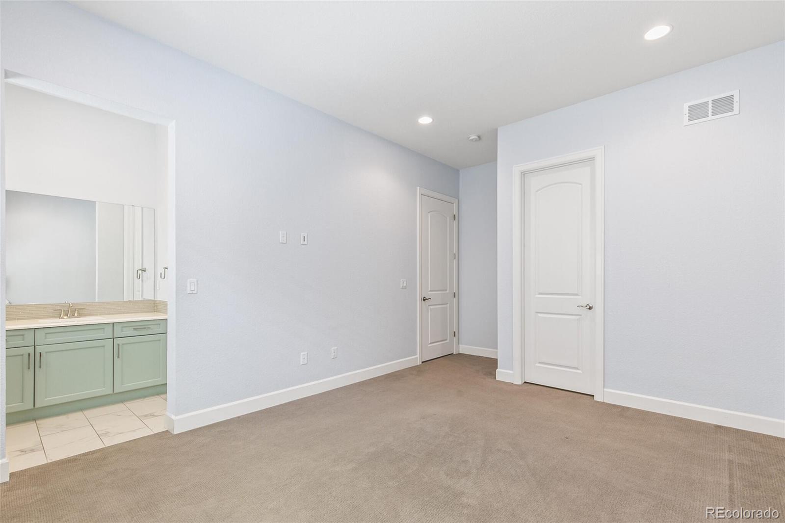 5943 South Olive Circle Centennial, CO 80111 - Photo 26 of 50