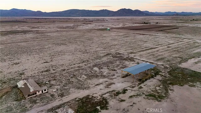 a view of an outdoor space with mountain view