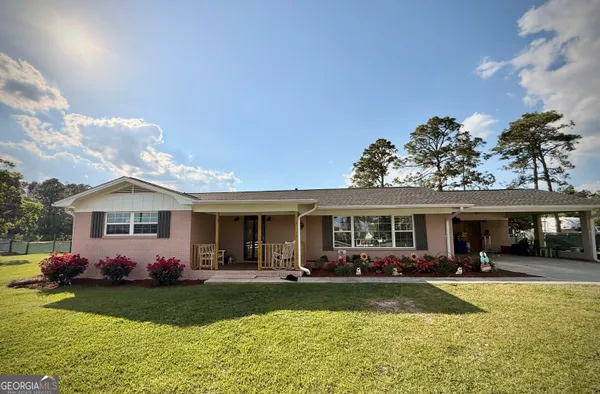 $309,900 | 396 Douglas Highway, Hazlehurst, GA 31539