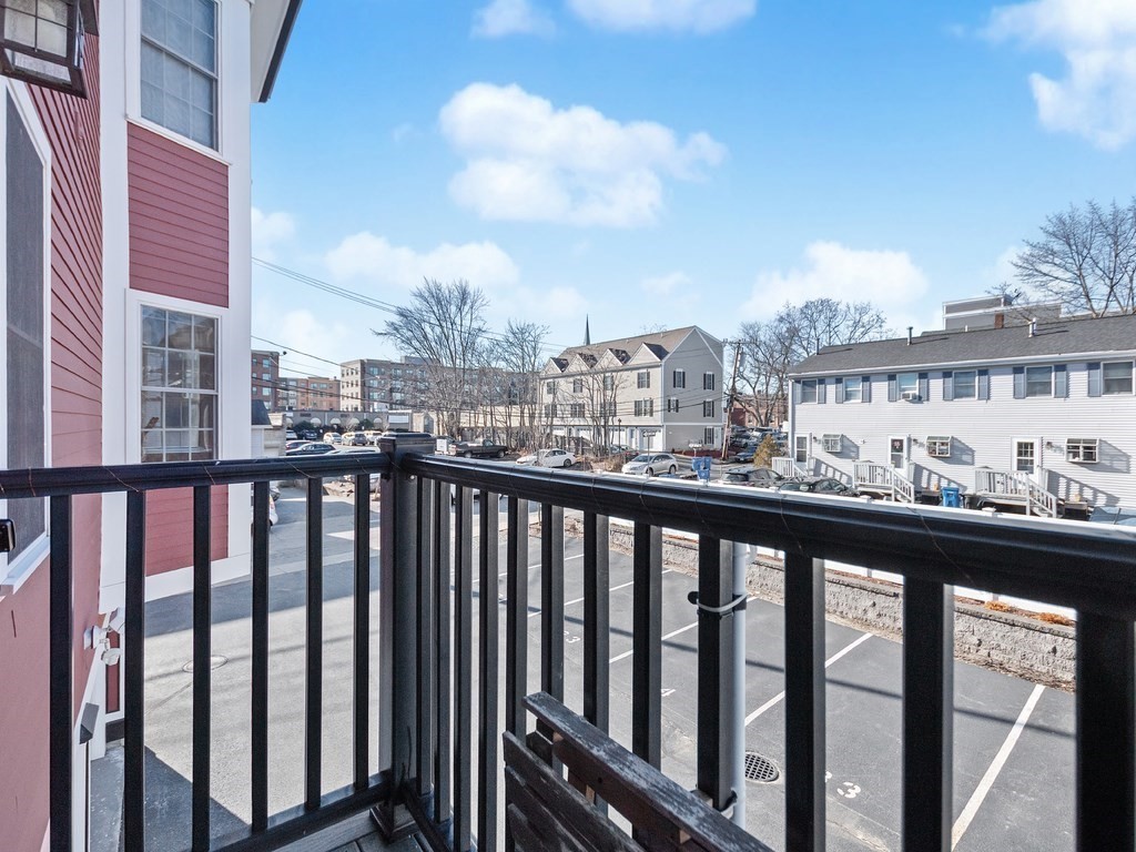 32 Common Street, Unit 23 Waltham, MA 02451 - Photo 31 of 34