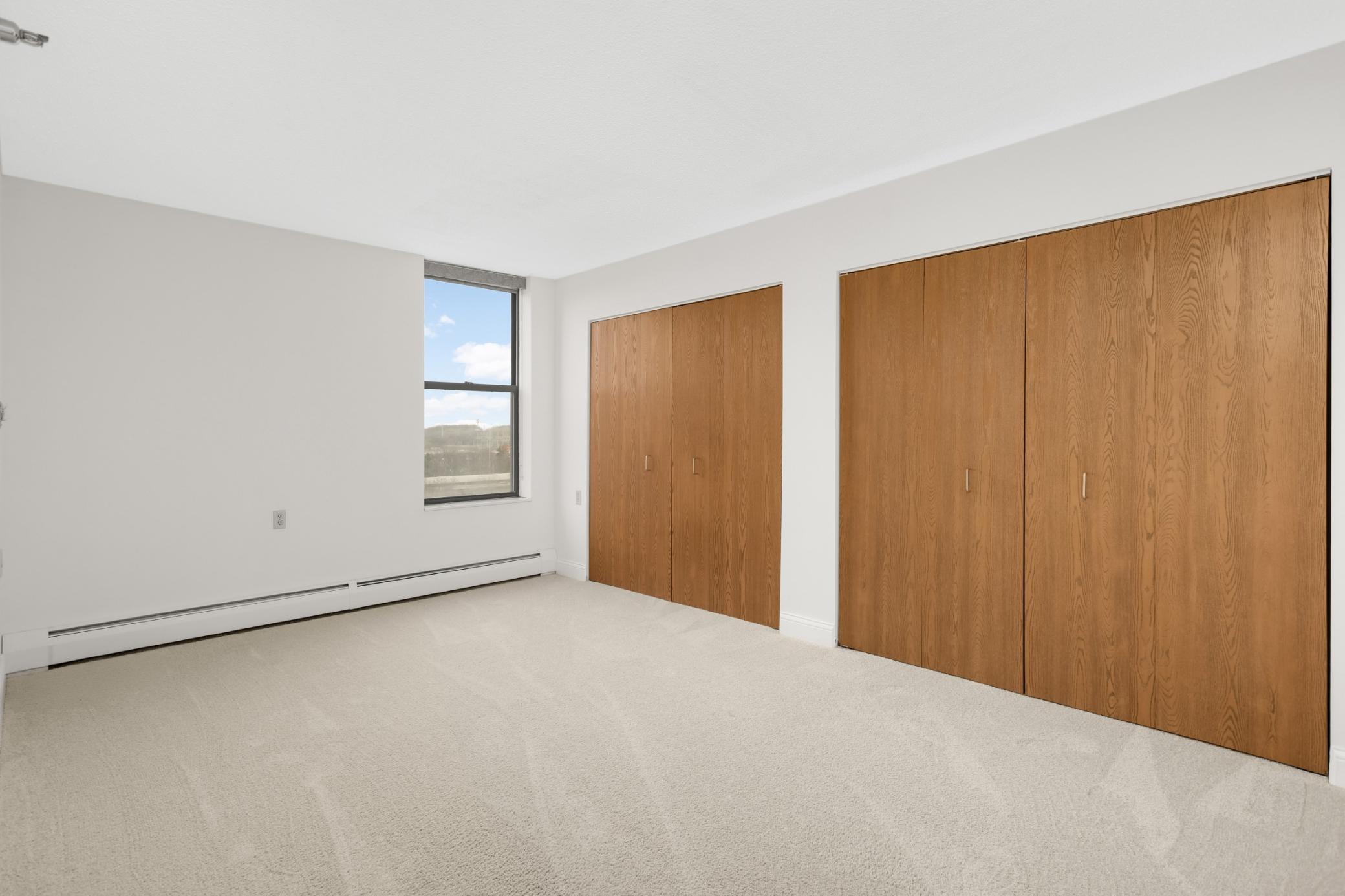 7600 Golden Valley Road, Unit 706 Golden Valley, MN 55427 - Photo 11 of 40