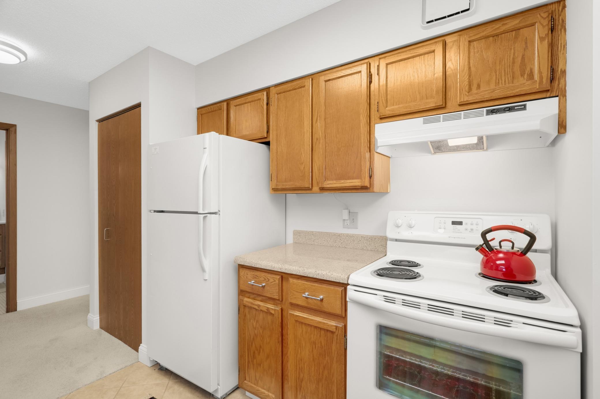 7600 Golden Valley Road, Unit 706 Golden Valley, MN 55427 - Photo 12 of 40