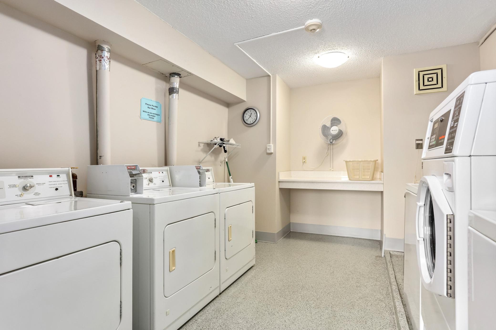 7600 Golden Valley Road, Unit 706 Golden Valley, MN 55427 - Photo 30 of 40