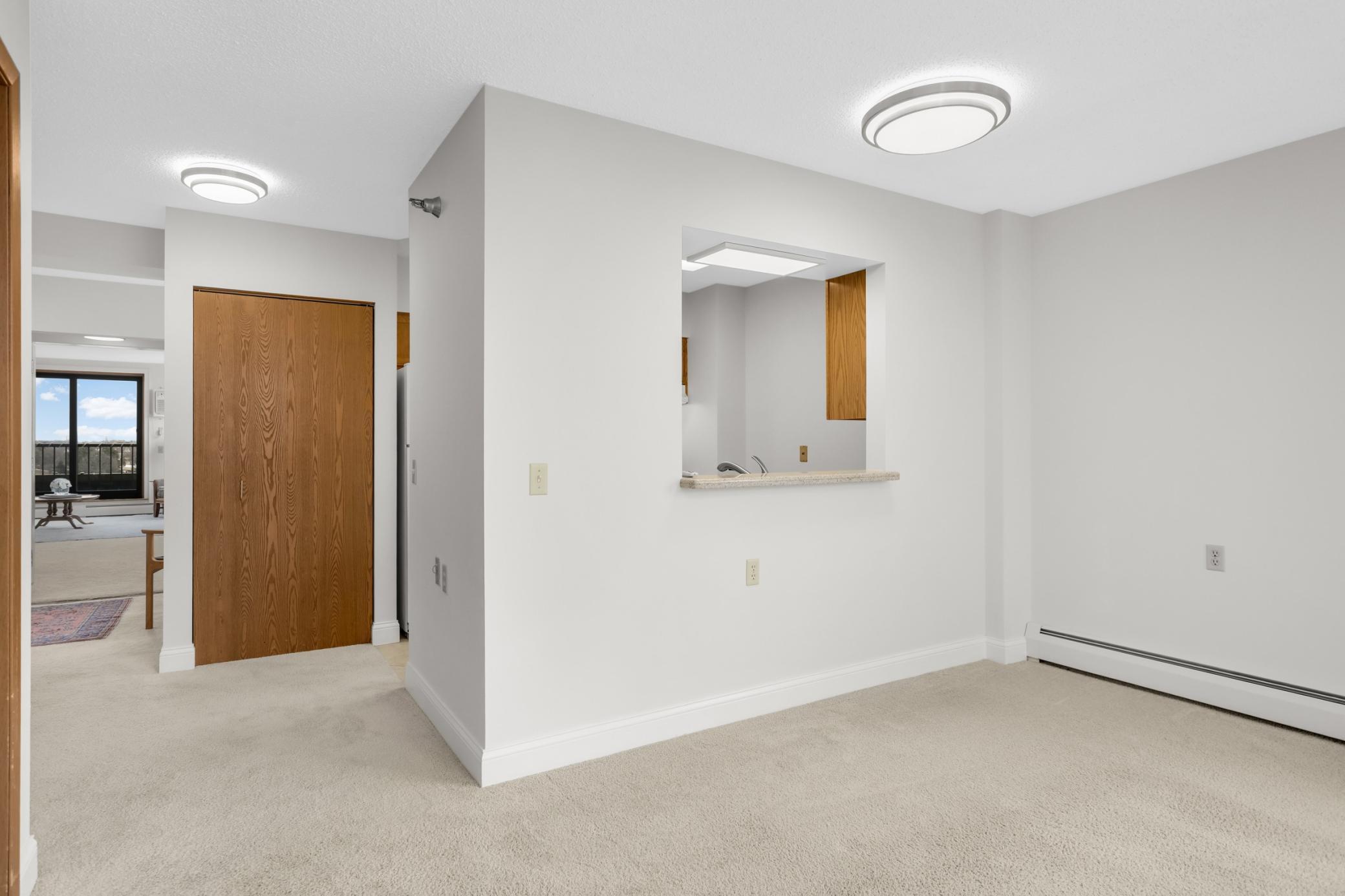 7600 Golden Valley Road, Unit 706 Golden Valley, MN 55427 - Photo 5 of 40