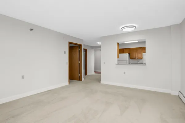 $60,000 | 7600 Golden Valley Road, Unit 706, Golden Valley, MN 55427