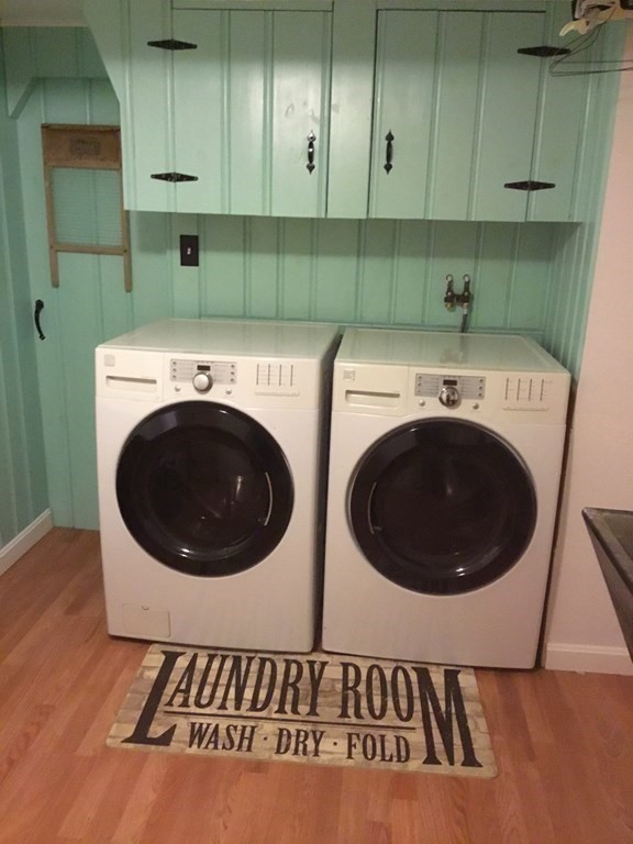 94 Winthrop Street Fall River, MA 02721 - Photo 25 of 29 a utility room with dryer and washer