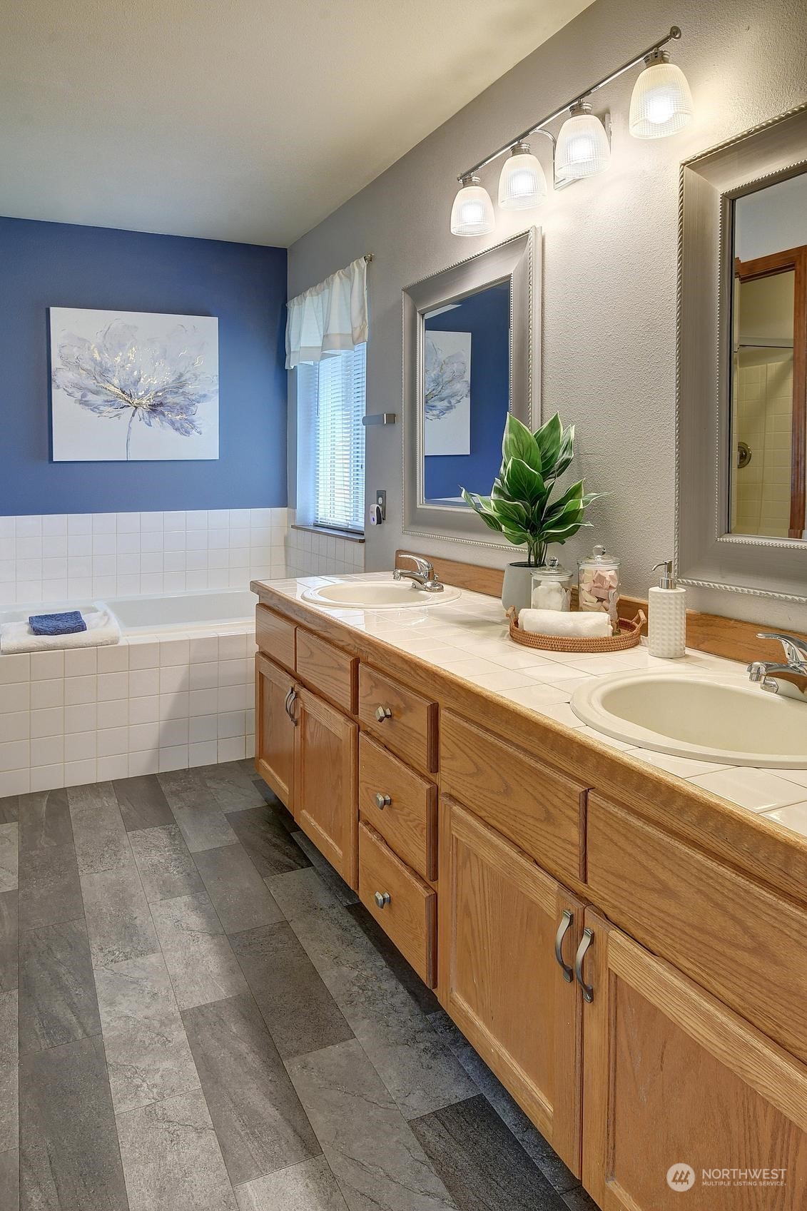 20029 34th Avenue Southeast Bothell, WA 98012 - Photo 14 of 22 Gallery Image 14