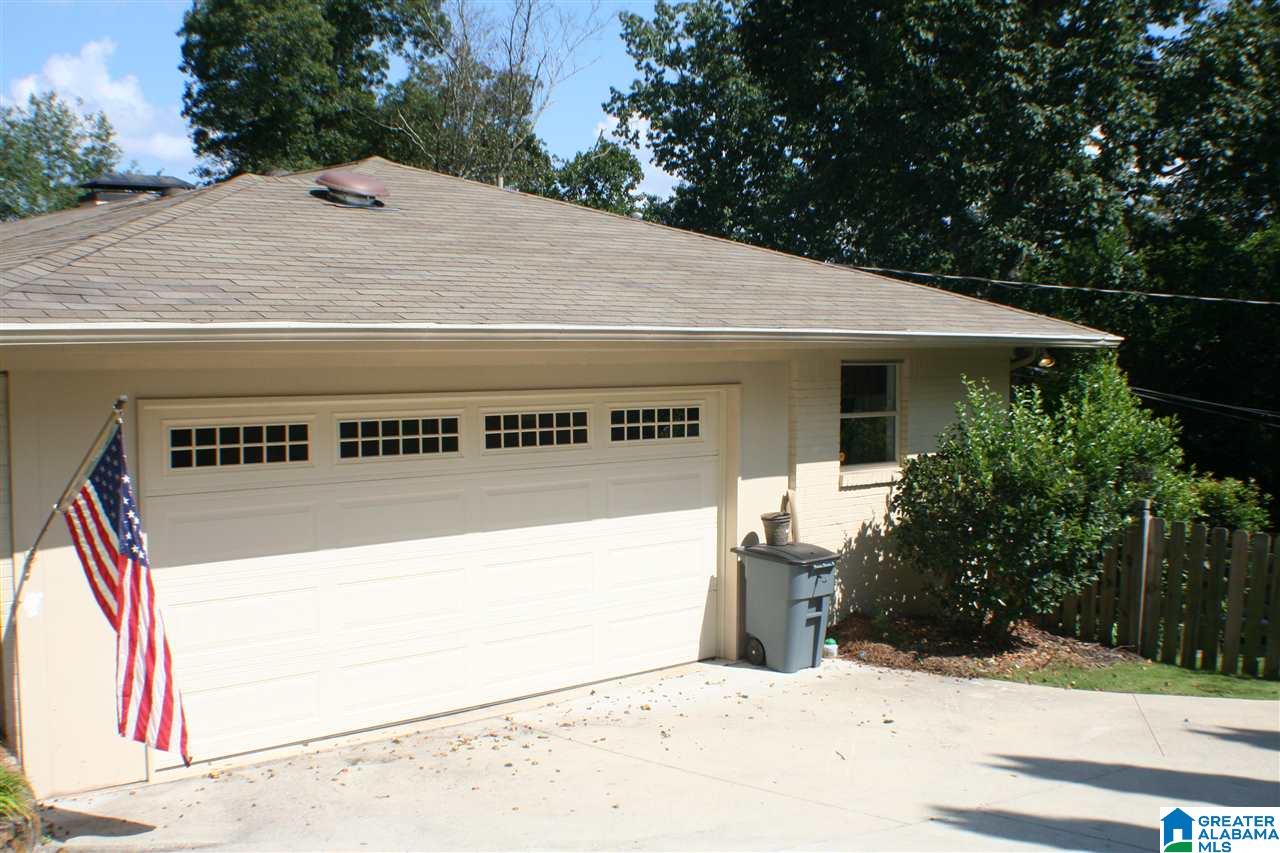 3345 Spring Valley Court Birmingham, AL 35223 - Photo 4 of 34 Gallery Image 4