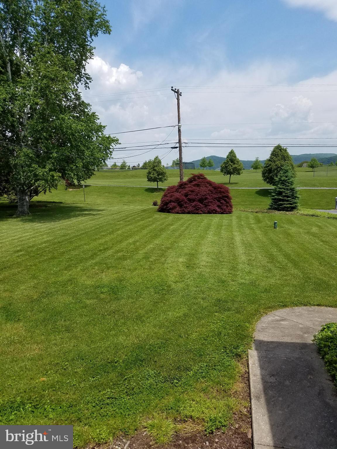 1892 Weavertown Road Douglassville, PA 19518 - Photo 35 of 38 Front yard
