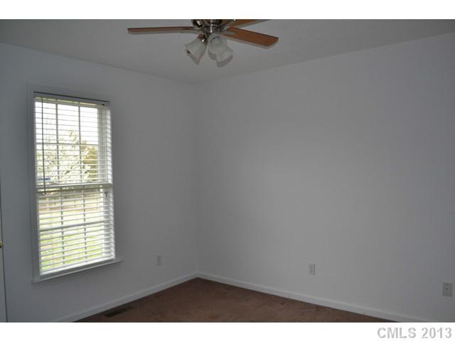 1360 Fairhope Road York, SC 29745 - Photo 11 of 14 Gallery Image 11