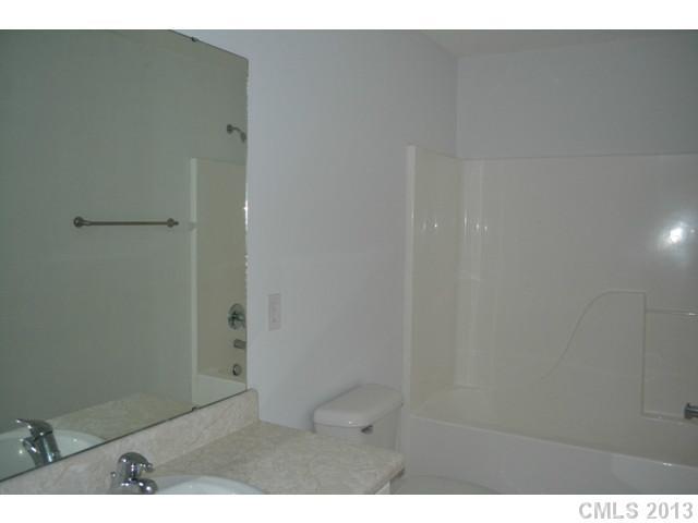 1360 Fairhope Road York, SC 29745 - Photo 12 of 14 Gallery Image 12