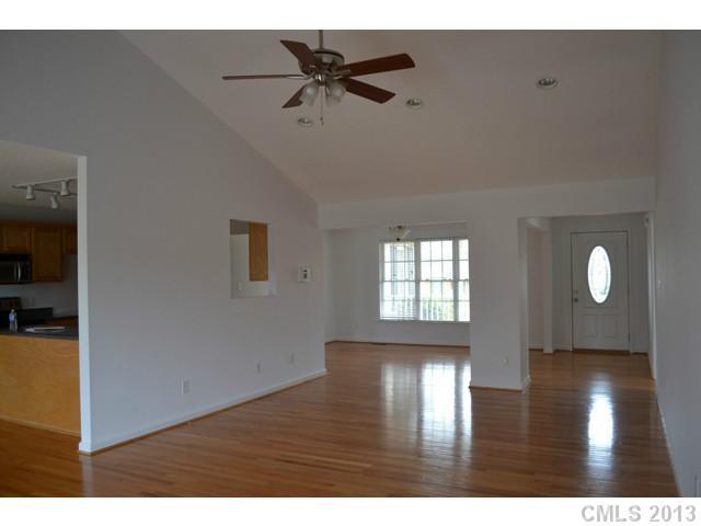 1360 Fairhope Road York, SC 29745 - Photo 6 of 14 Gallery Image 6