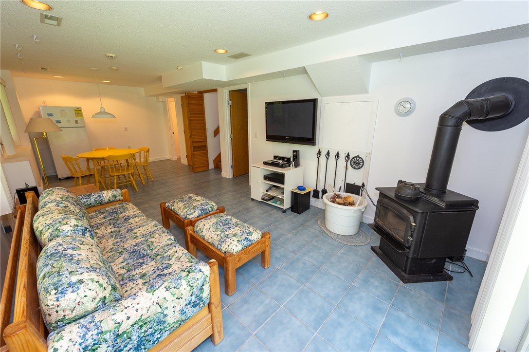 4 Watson Way Little Compton, RI 02837 - Photo 23 of 31 Gallery Image 23