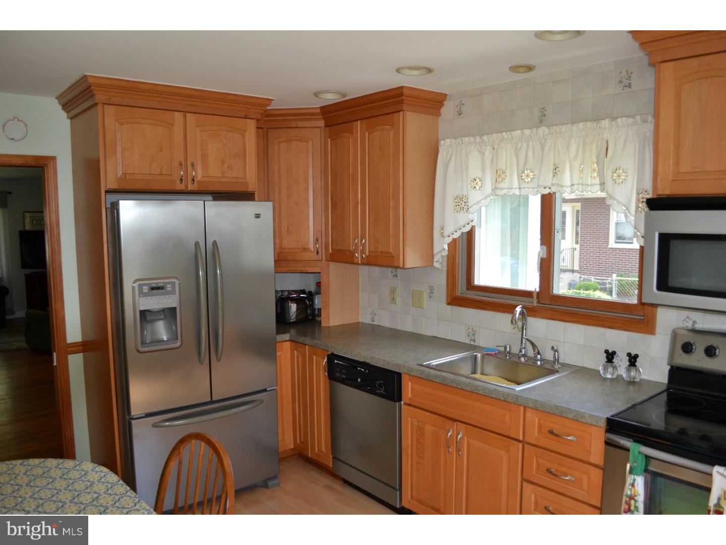 306 Pomeroy Street Ridley Park, PA 19078 - Photo 12 of 25 Kitchen
