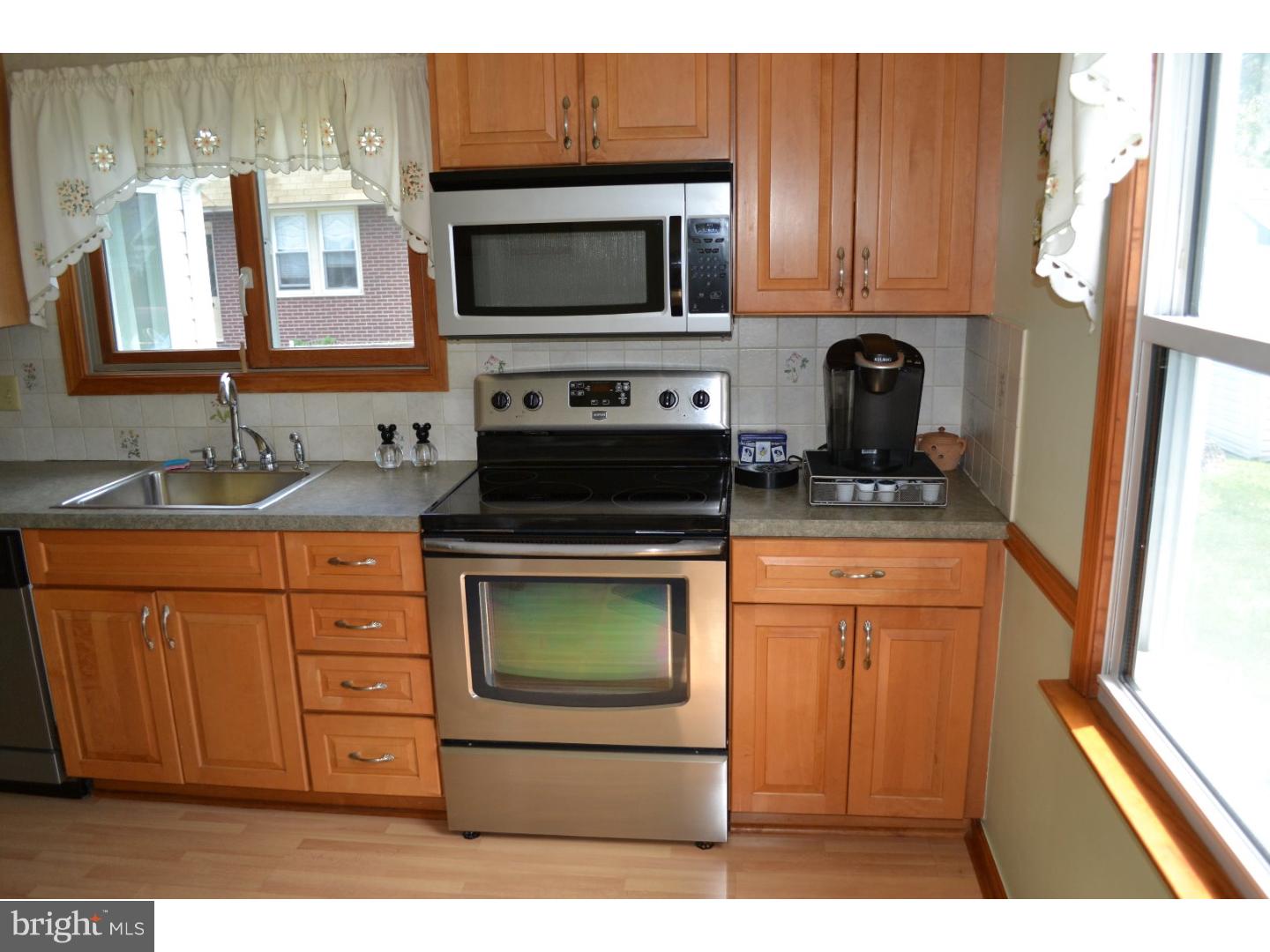 306 Pomeroy Street Ridley Park, PA 19078 - Photo 15 of 25 Kitchen