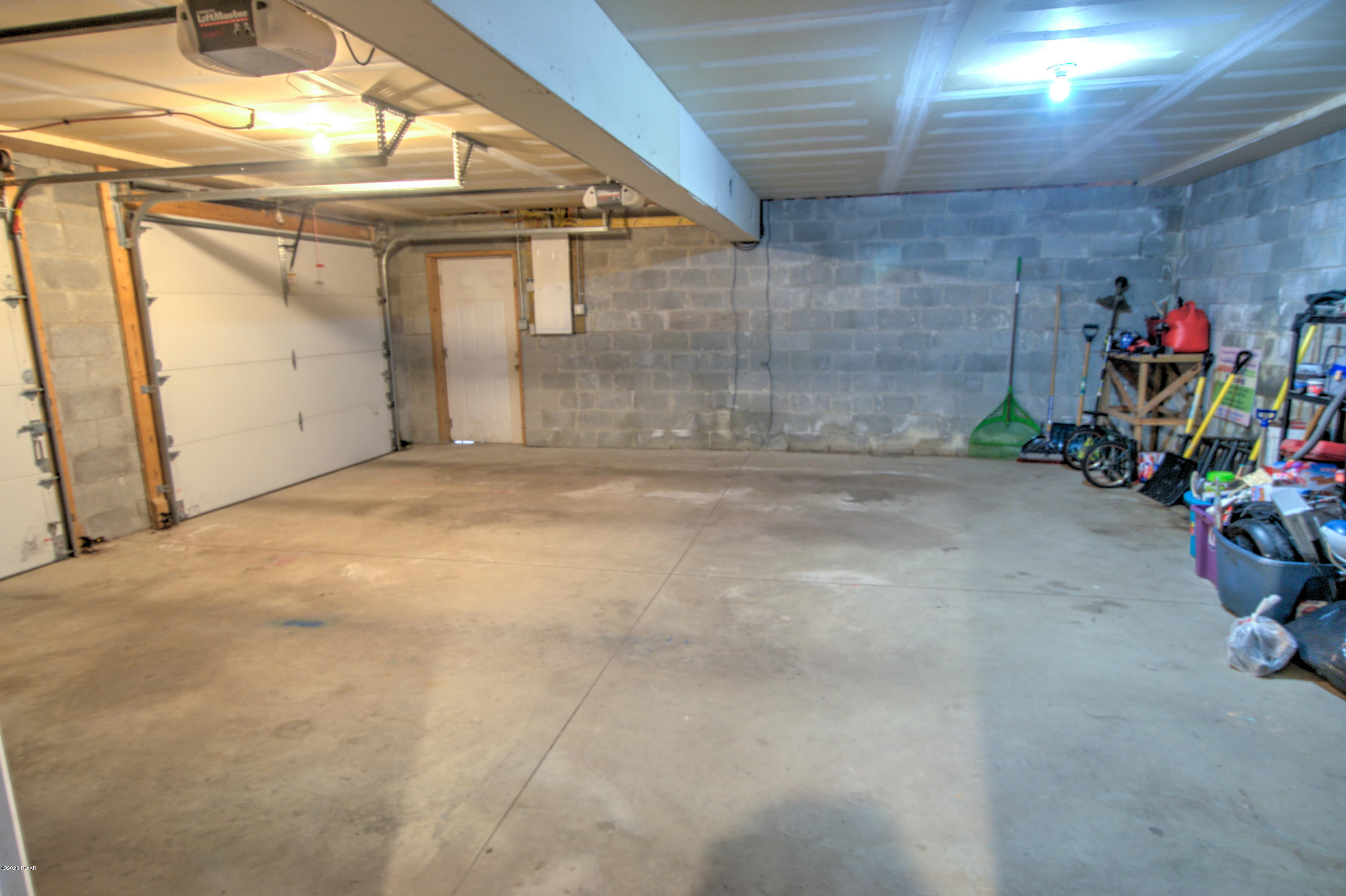 112 Cedar Ridge Road Hawley, PA 18428 - Photo 23 of 37 24b-Garage