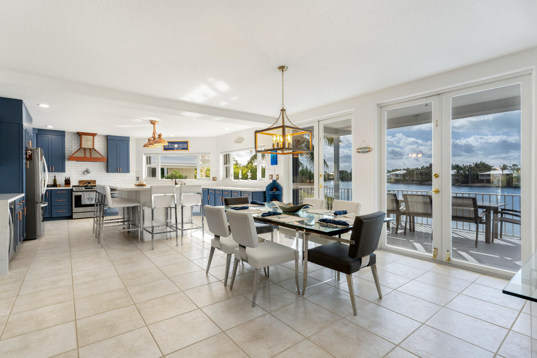 54 Mutiny Place Key Largo, FL 33037 - Photo 20 of 69 Dining area overlooking the lake