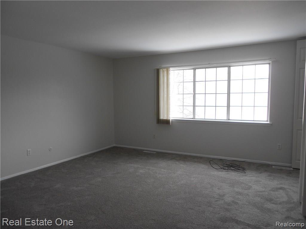 32282 West 12 Mile Road Farmington Hills, MI 48334 - Photo 10 of 20