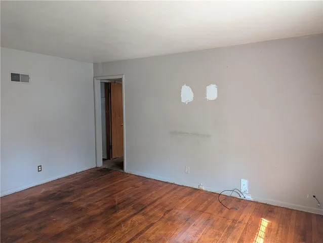 $175,000 | 3102-3104 East 61st Street, Kansas City, MO 64130