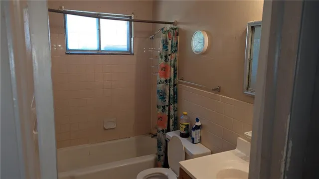 $175,000 | 3102-3104 East 61st Street, Kansas City, MO 64130