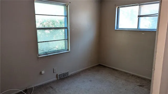 $175,000 | 3102-3104 East 61st Street, Kansas City, MO 64130