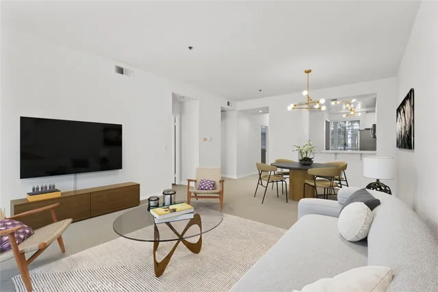 $725,000 | 20331 Bluffside Circle, Unit A216, Huntington Beach, CA 92646