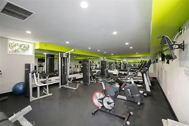 $725,000 | 20331 Bluffside Circle, Unit A216, Huntington Beach, CA 92646