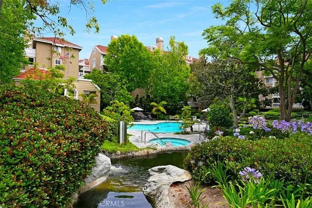 $725,000 | 20331 Bluffside Circle, Unit A216, Huntington Beach, CA 92646