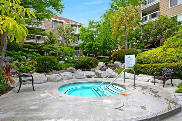 $699,000 | 20331 Bluffside Circle, Unit A216, Huntington Beach, CA 92646