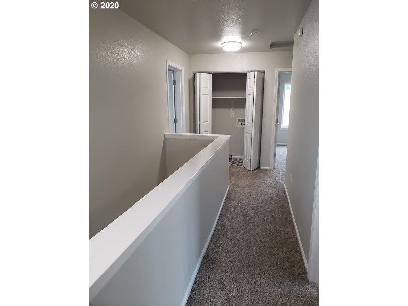 199 Northeast Plum Ridge Drive Winston, OR 97496 - Photo 12 of 31 Gallery Image 12
